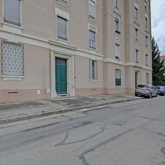  Annonces SAINTPRIEST : Appartement | VILLEURBANNE (69100) | 46 m2 | 150 000 € 