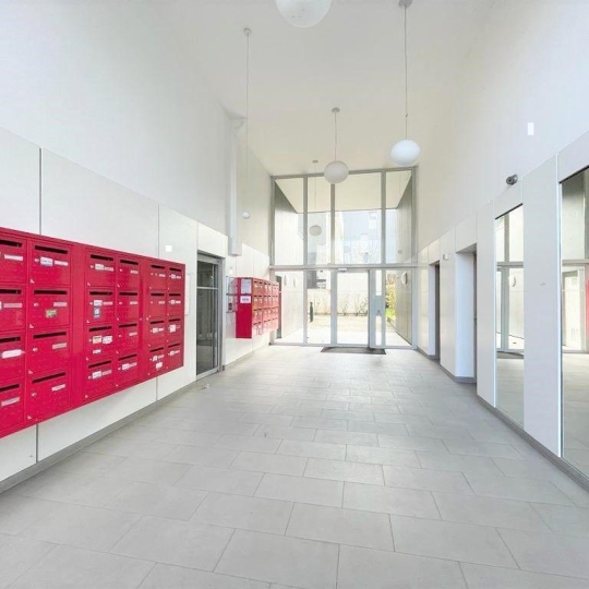  Annonces SAINTPRIEST : Autres | LYON (69007) | 43 m2 | 249 000 &euro; 
