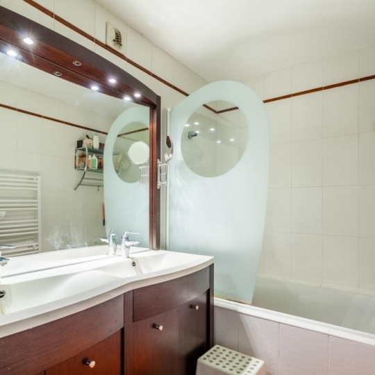  Annonces SAINTPRIEST : Appartement | LYON (69008) | 106 m2 | 299 000 &euro; 