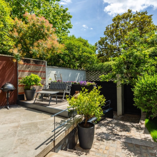  Annonces SAINTPRIEST : Maison / Villa | LYON (69003) | 120 m2 | 980 000 &euro; 