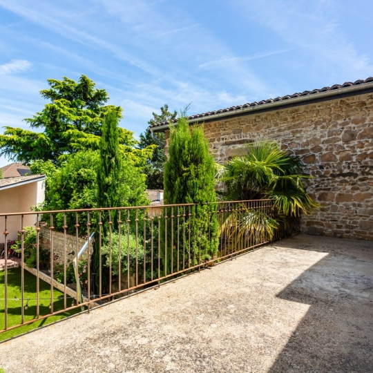  Annonces SAINTPRIEST : Maison / Villa | MILLERY (69390) | 267 m2 | 750 000 &euro; 