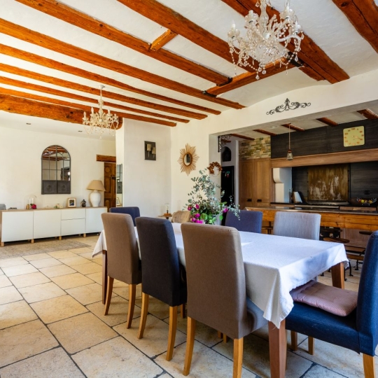  Annonces SAINTPRIEST : Maison / Villa | MILLERY (69390) | 267 m2 | 750 000 &euro; 