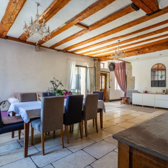  Annonces SAINTPRIEST : Maison / Villa | MILLERY (69390) | 267 m2 | 750 000 &euro; 