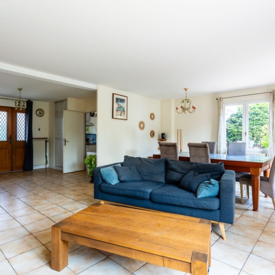  Annonces SAINTPRIEST : Maison / Villa | FRANCHEVILLE (69340) | 147 m2 | 630 000 &euro; 