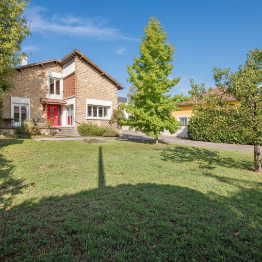  Annonces SAINTPRIEST : Maison / Villa | BRON (69500) | 194 m2 | 760 000 &euro; 