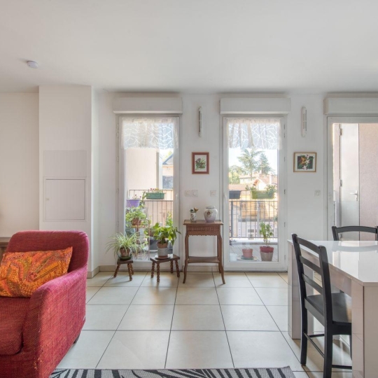  Annonces SAINTPRIEST : Appartement | BRON (69500) | 62 m2 | 239 000 &euro; 