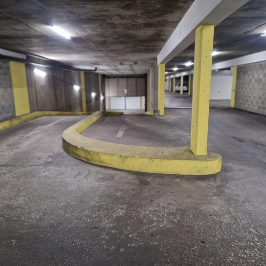  Annonces SAINTPRIEST : Garage / Parking | VILLEURBANNE (69100) | 13 m2 | 21 000 &euro; 