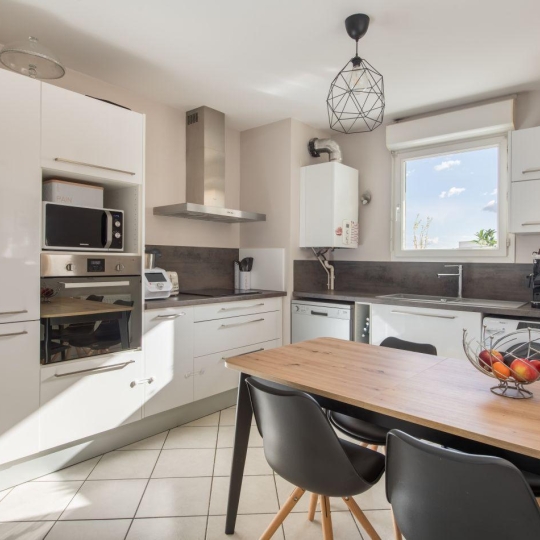  Annonces SAINTPRIEST : Appartement | VILLEURBANNE (69100) | 82 m2 | 330 000 &euro; 