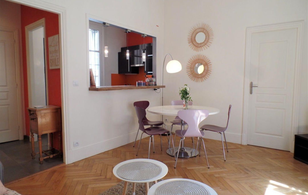 Annonces SAINTPRIEST : Appartement | LYON (69002) | 45 m2 | 1 300 € 