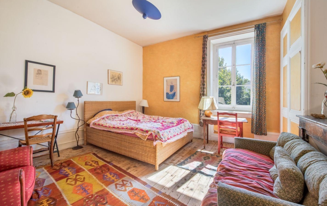 Annonces SAINTPRIEST : Maison / Villa | LYON (69005) | 180 m2 | 1 190 000 &euro; 