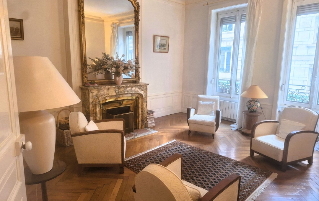Annonces SAINTPRIEST : Appartement | LYON (69006) | 158 m2 | 850 000 &euro; 
