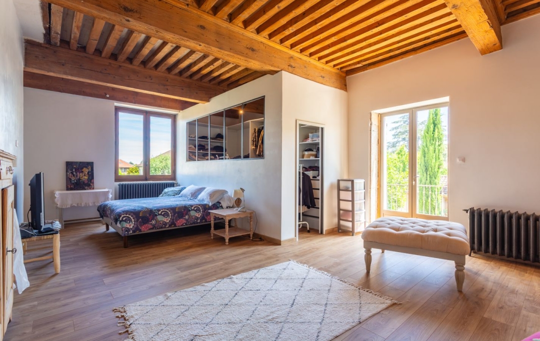 Annonces SAINTPRIEST : Maison / Villa | MILLERY (69390) | 267 m2 | 750 000 &euro; 
