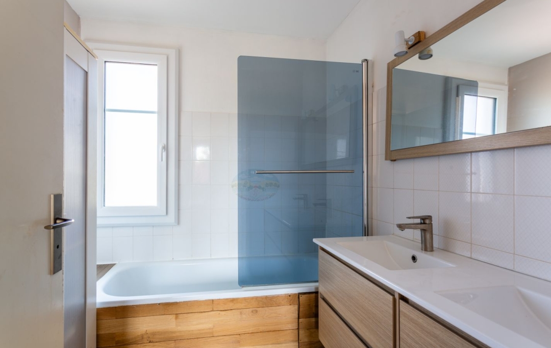 Annonces SAINTPRIEST : Maison / Villa | FRANCHEVILLE (69340) | 147 m2 | 630 000 &euro; 