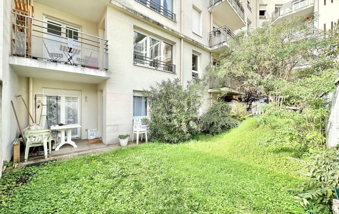 Annonces SAINTPRIEST : Appartement | VILLEURBANNE (69100) | 54 m2 | 850 € 