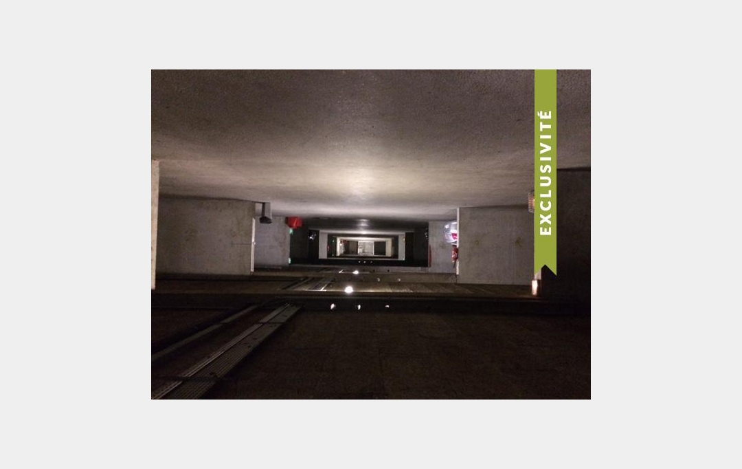 Annonces SAINTPRIEST : Garage / Parking | VILLEURBANNE (69100) | 15 m2 | 16 500 &euro; 