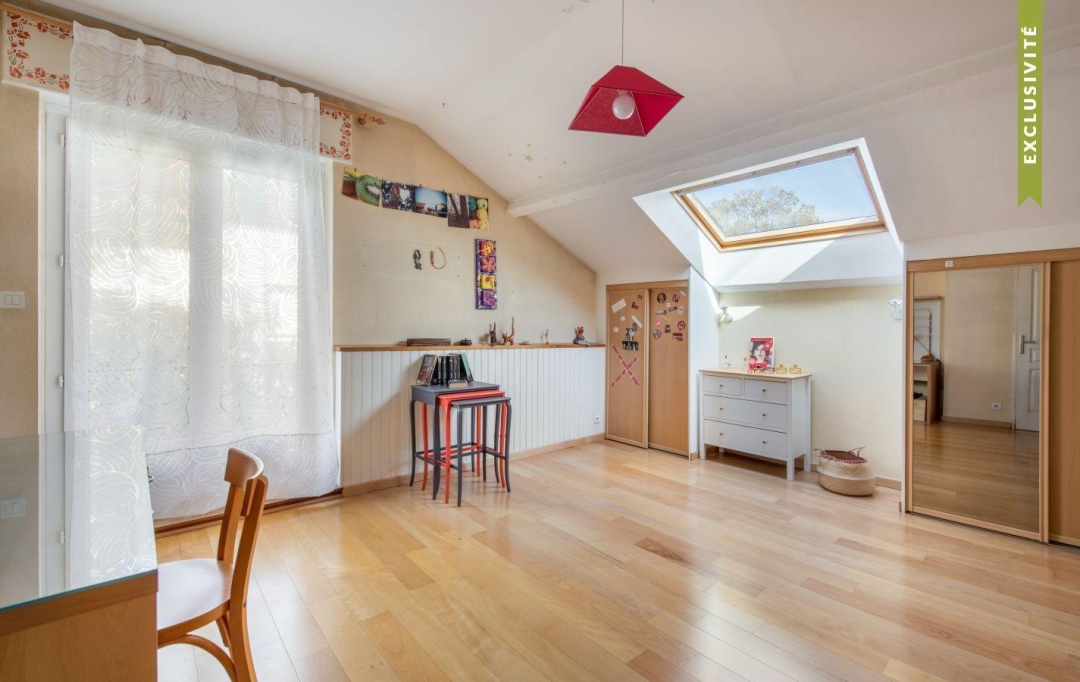 Annonces SAINTPRIEST : Maison / Villa | BRON (69500) | 194 m2 | 760 000 &euro; 